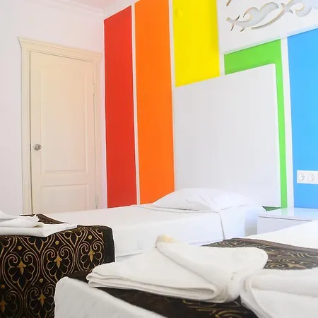 Rainbow Castle Hotel 3*