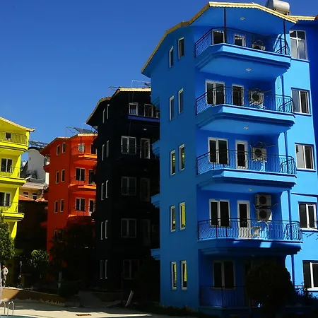 Hotel Rainbow Castle