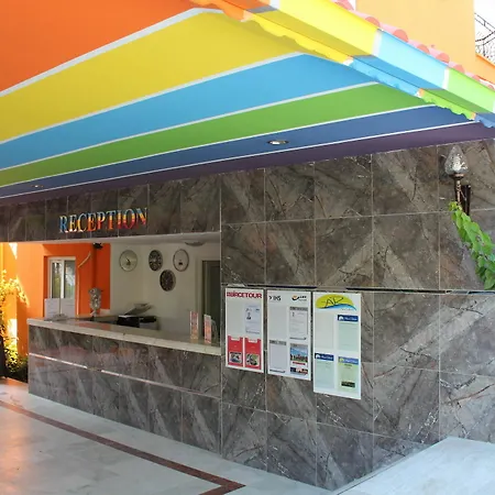 Rainbow Castle Hotel Side