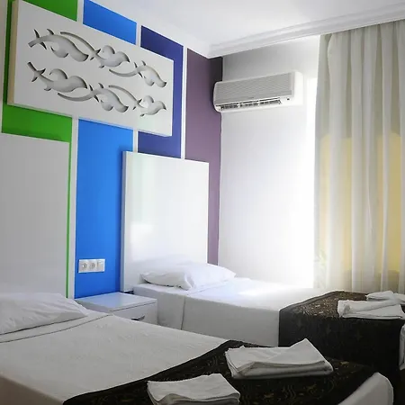 Rainbow Castle Hotel 3*